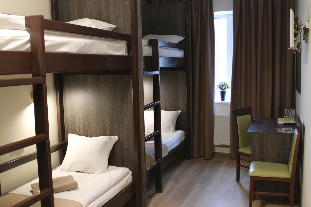 Non-stop hotel Boryspilʼ Buitenkant foto